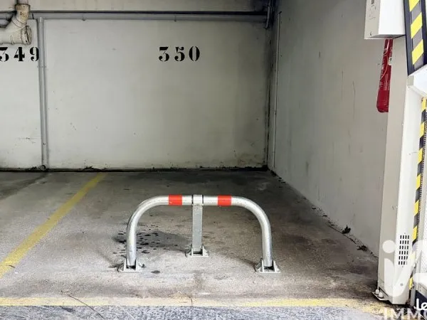 Parking/box Colombes