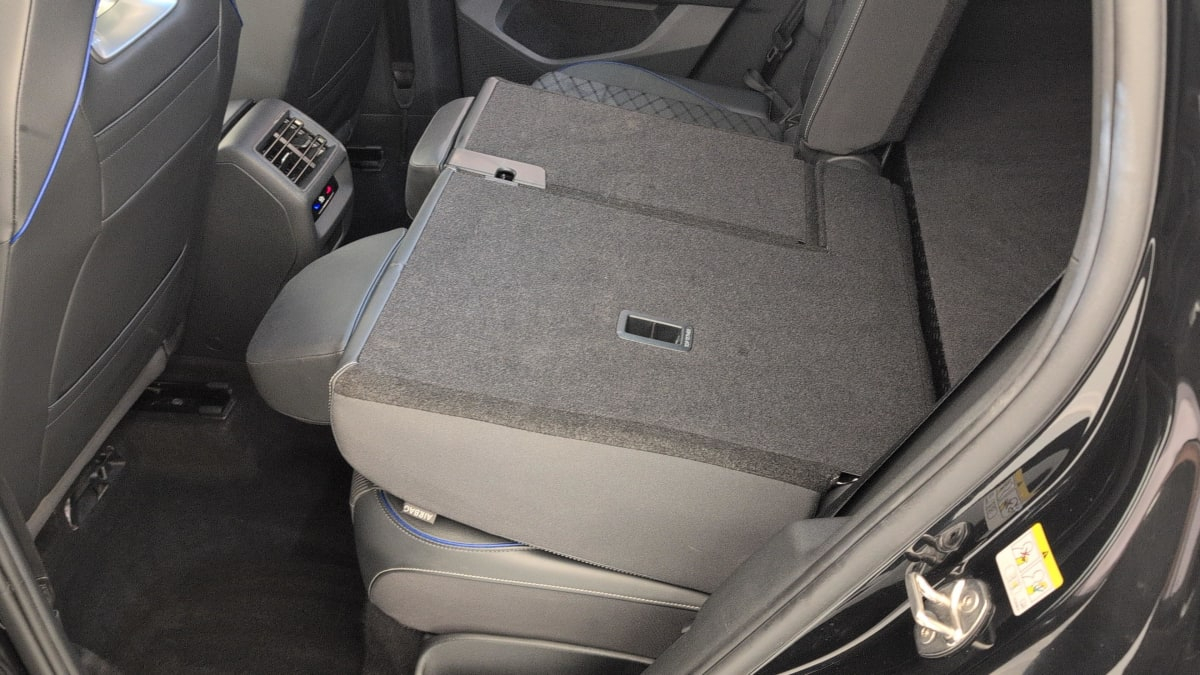 Volkswagen Tiguan — photo 12
