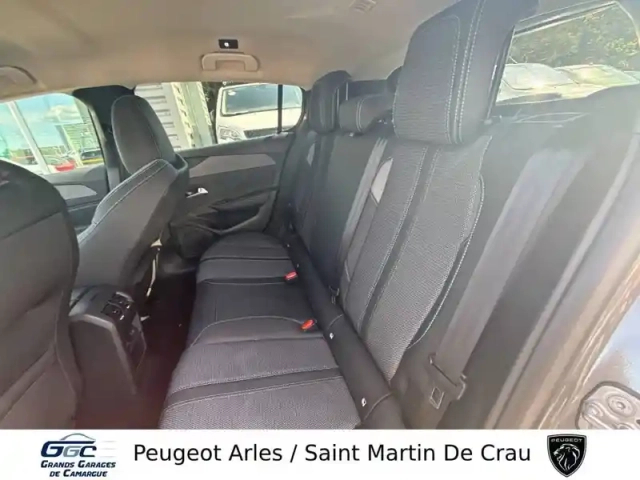 Peugeot 308 hybrid 145 e-dcs6 — photo 10