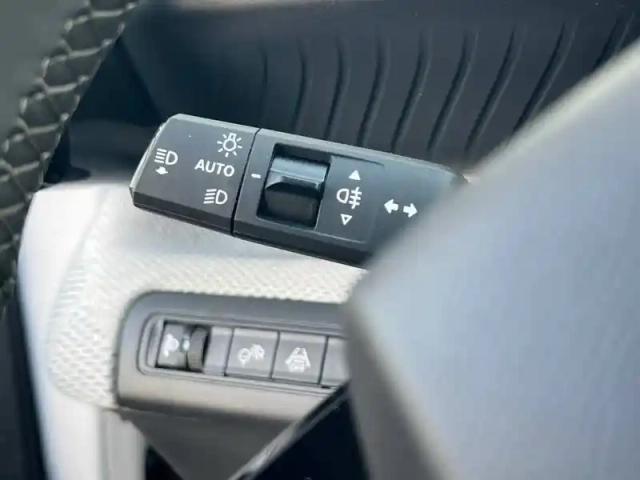 Citroën C3 hybride 110 ch e-dcs6 — photo 39
