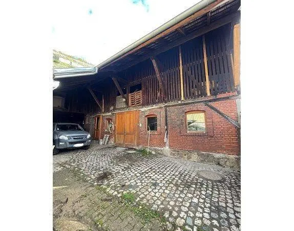 Maison 4 pièces 207 m²