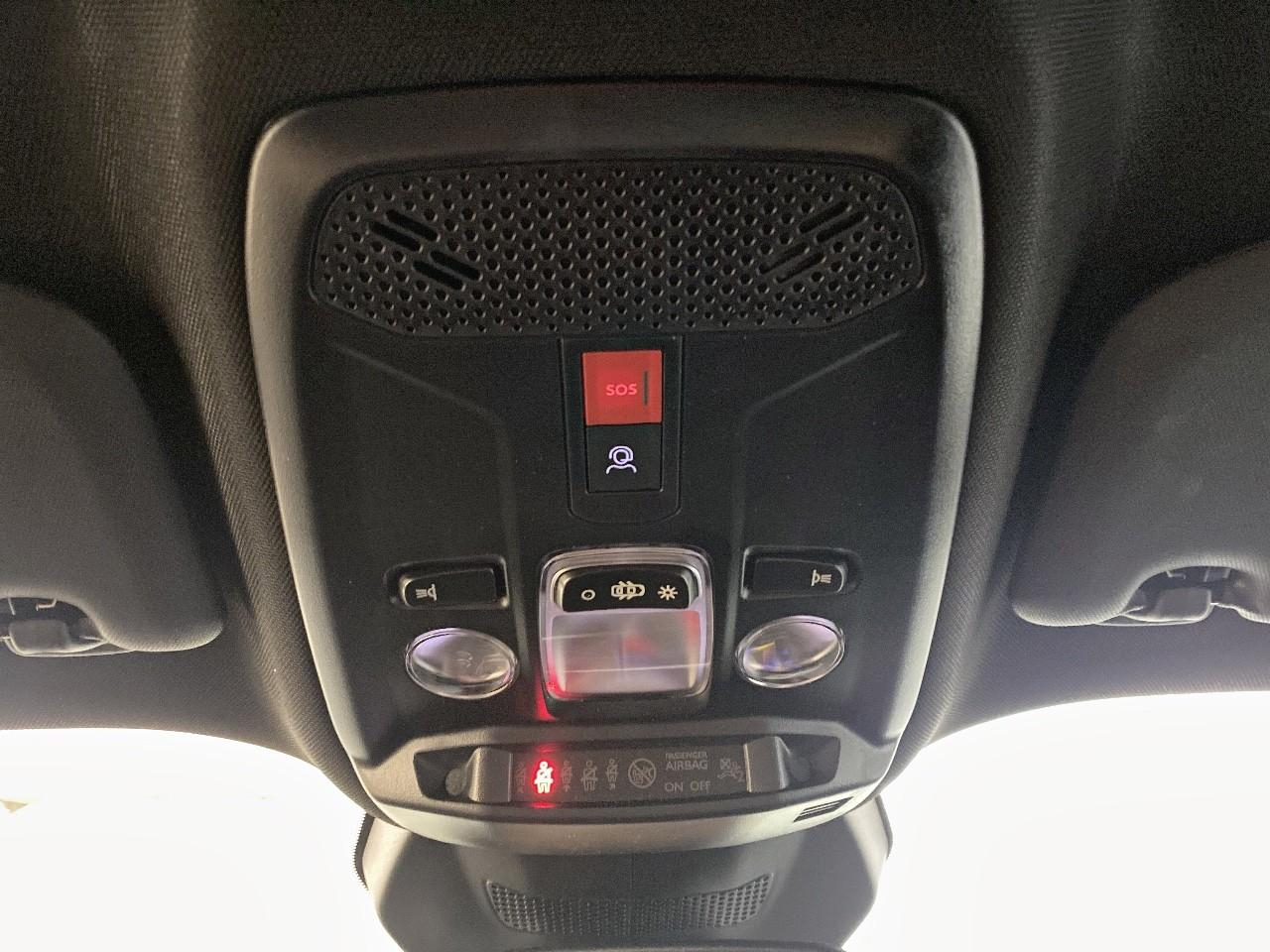 Peugeot 2008 hybrid 145 ch e-dcs6 allure — photo 19