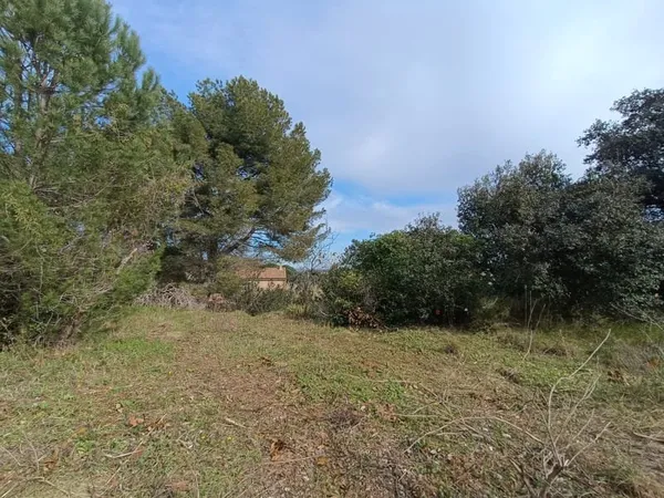 Terrain à batir de 1750m2