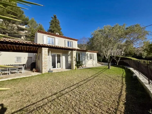 Maison de luxe 4 pièces 116 m²