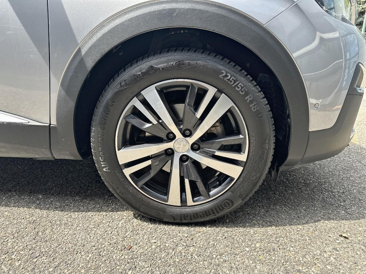 Peugeot 3008 1.2 puretech 130ch allure s&s — photo 14