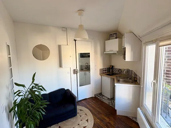 Studio lumineux - Vue dégagée - Rue Ordener / Mairie du 18e
