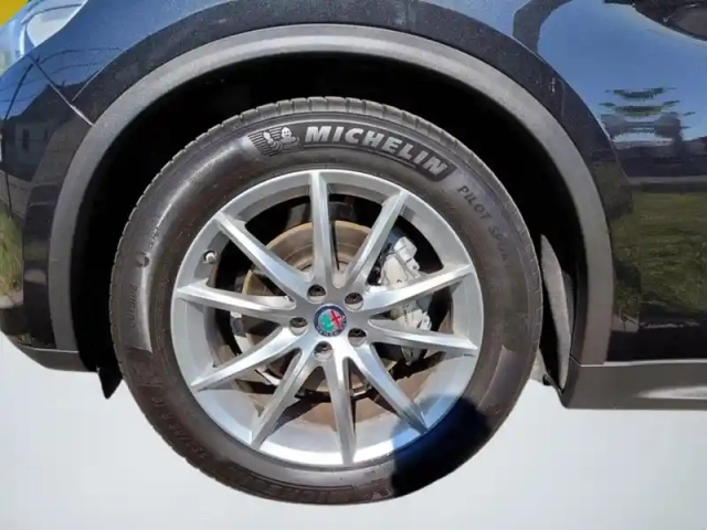 Alfa Romeo Stelvio 2.2 190 ch lusso 2wd bva8 — photo 9