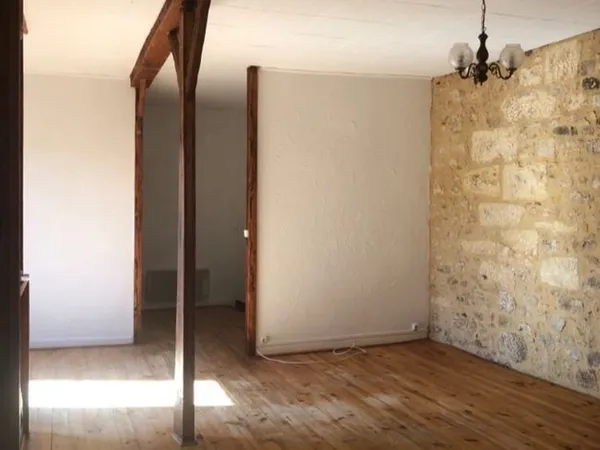 Appart. F3 à louer à Lalinde