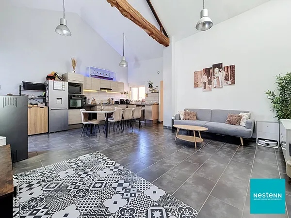 A BALBIGNY, 10 min de Feurs maison en PISE rénovée de 81 m2 proposant charme, calme et modernité sur