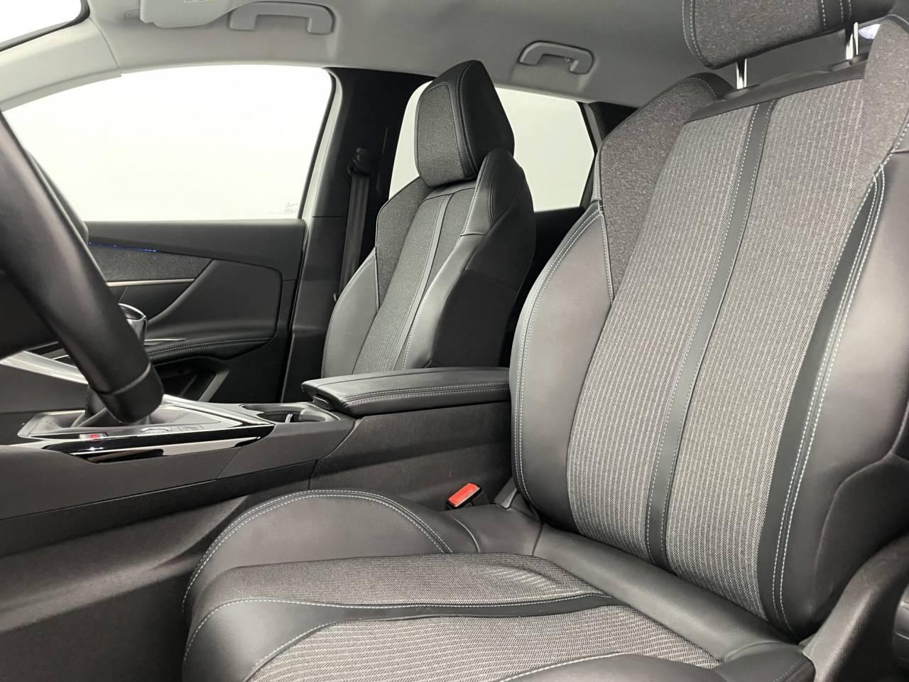 Peugeot 3008 bluehdi 130ch s&s bvm6 allure pack — photo 14