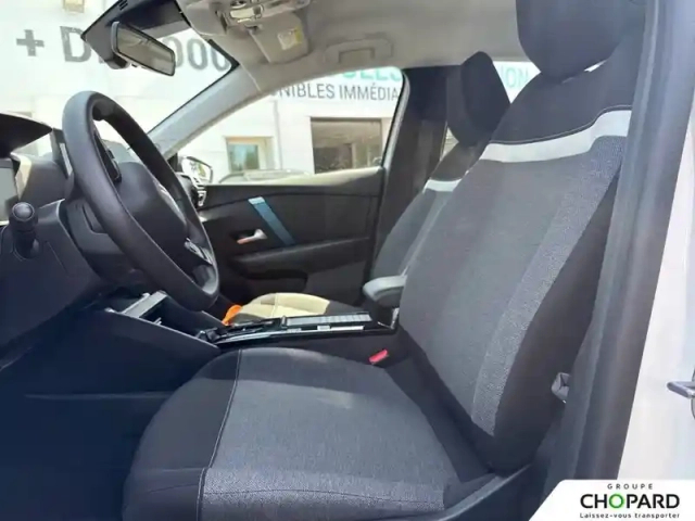 Citroën C4 e- 136 ch automatique — photo 10