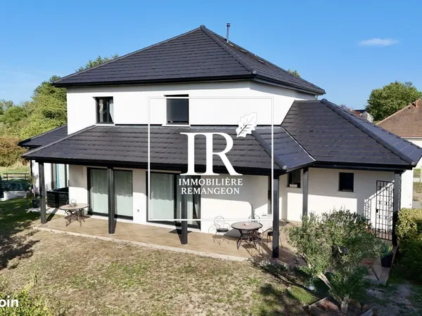 Maison 6 pièces 170 m²