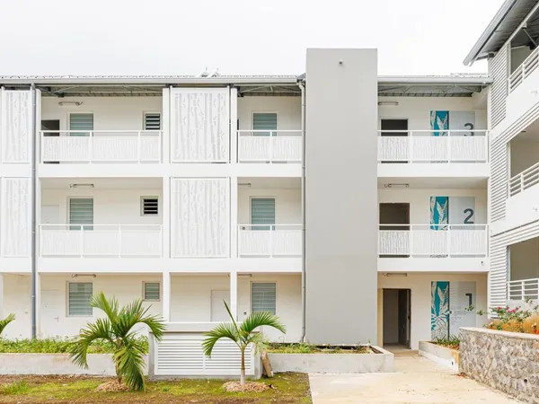 Appartement T1 neuf pour résidence principale en résidence seniors au Tampon à La Réunion
