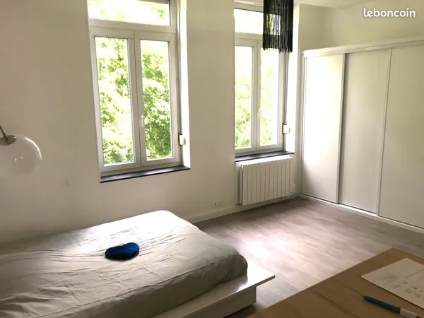 Studio Meublé Vauban Place de GIRARD