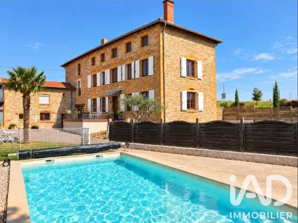 Maison 5 pièces 150 m²