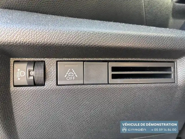 Citroën C4 hybride 136 e-dcs6 — photo 30