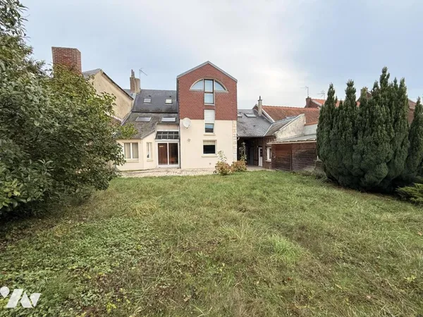 Maison 8 pièces 186 m²