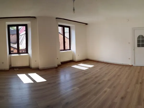 Loue a Saverne Centre ville Grand et lumineux F2 de 60m² Disponible Juillet