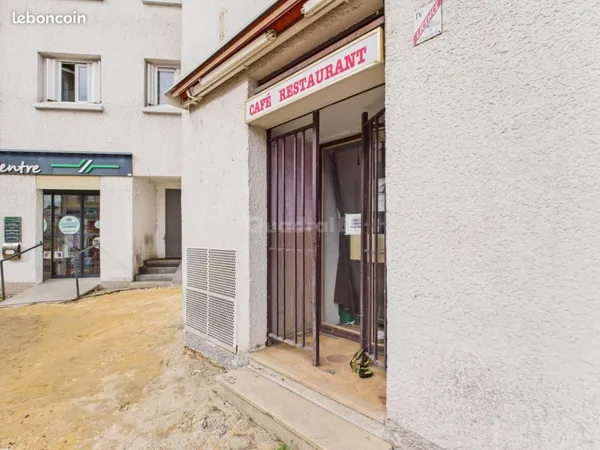 Local commercial 80 m²