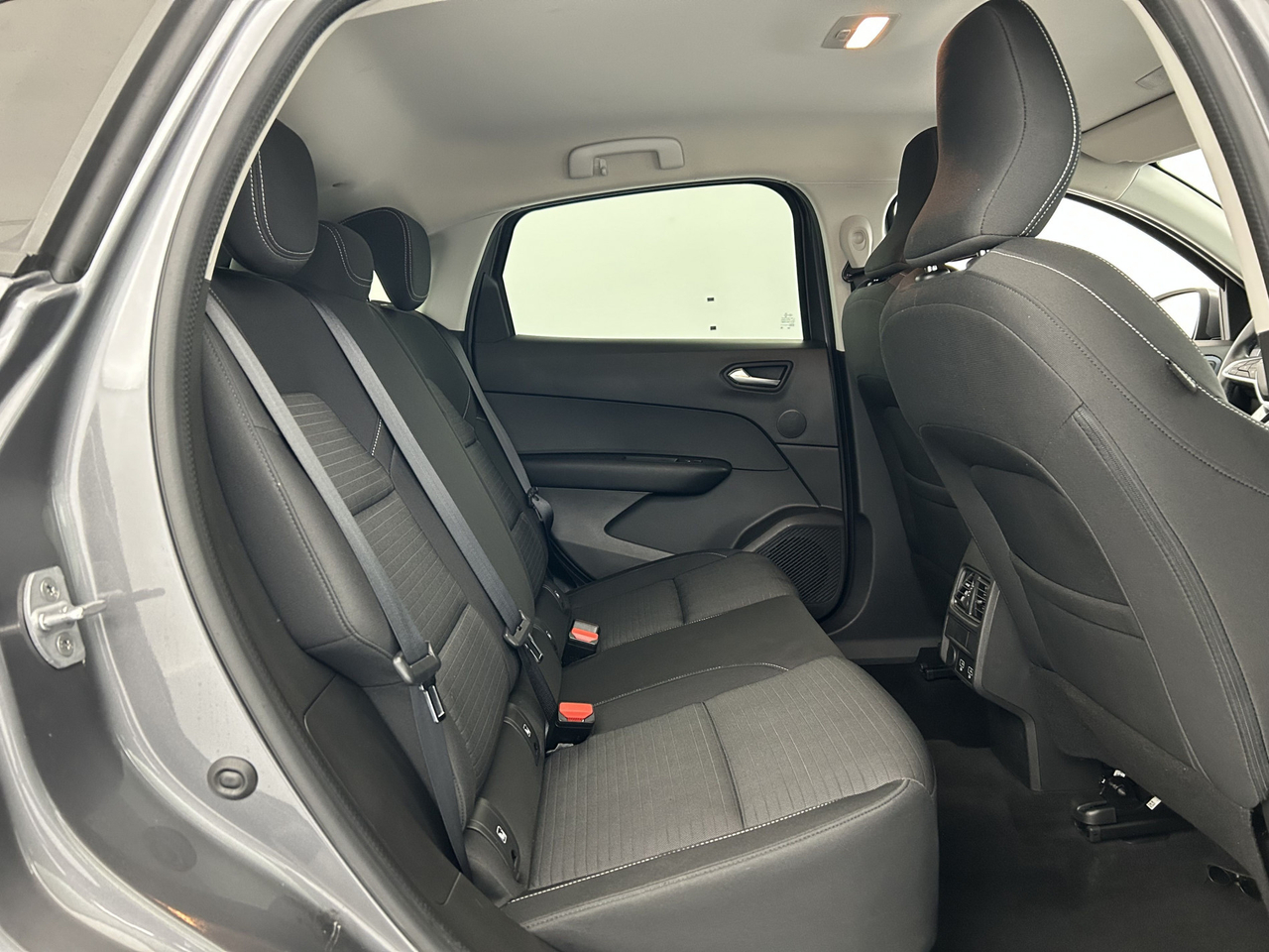 Renault Arkana — photo 26
