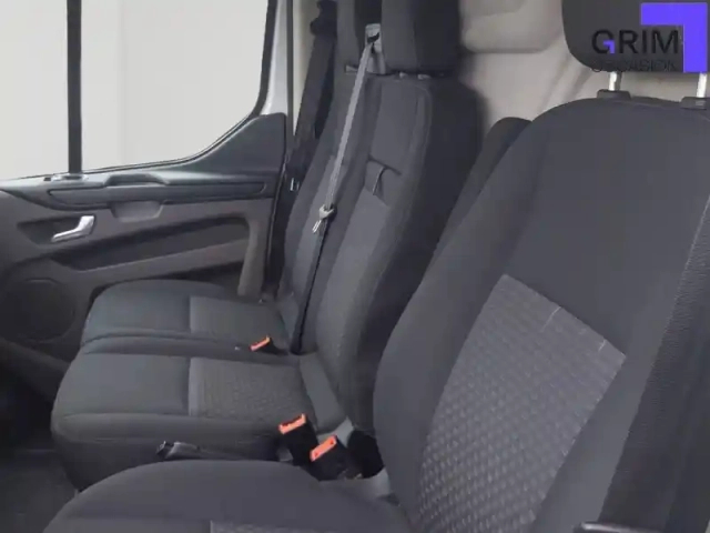 Ford Transit custom fourgon 280 l1h1 2.0 ecoblue 130 bva — photo 4