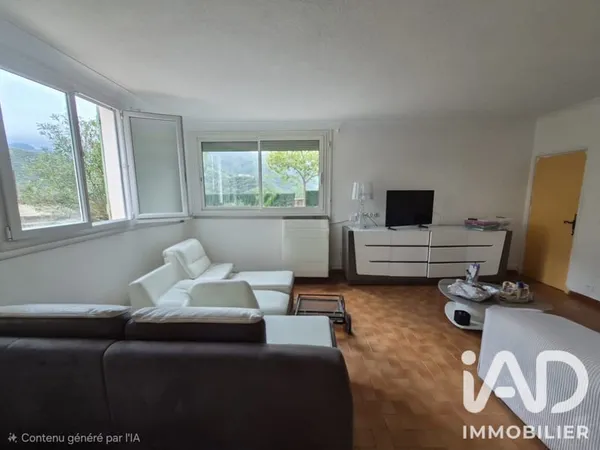 Maison 8 pièces 206 m²