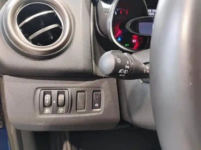 Renault Clio tce 120 energy edc intens — photo 17