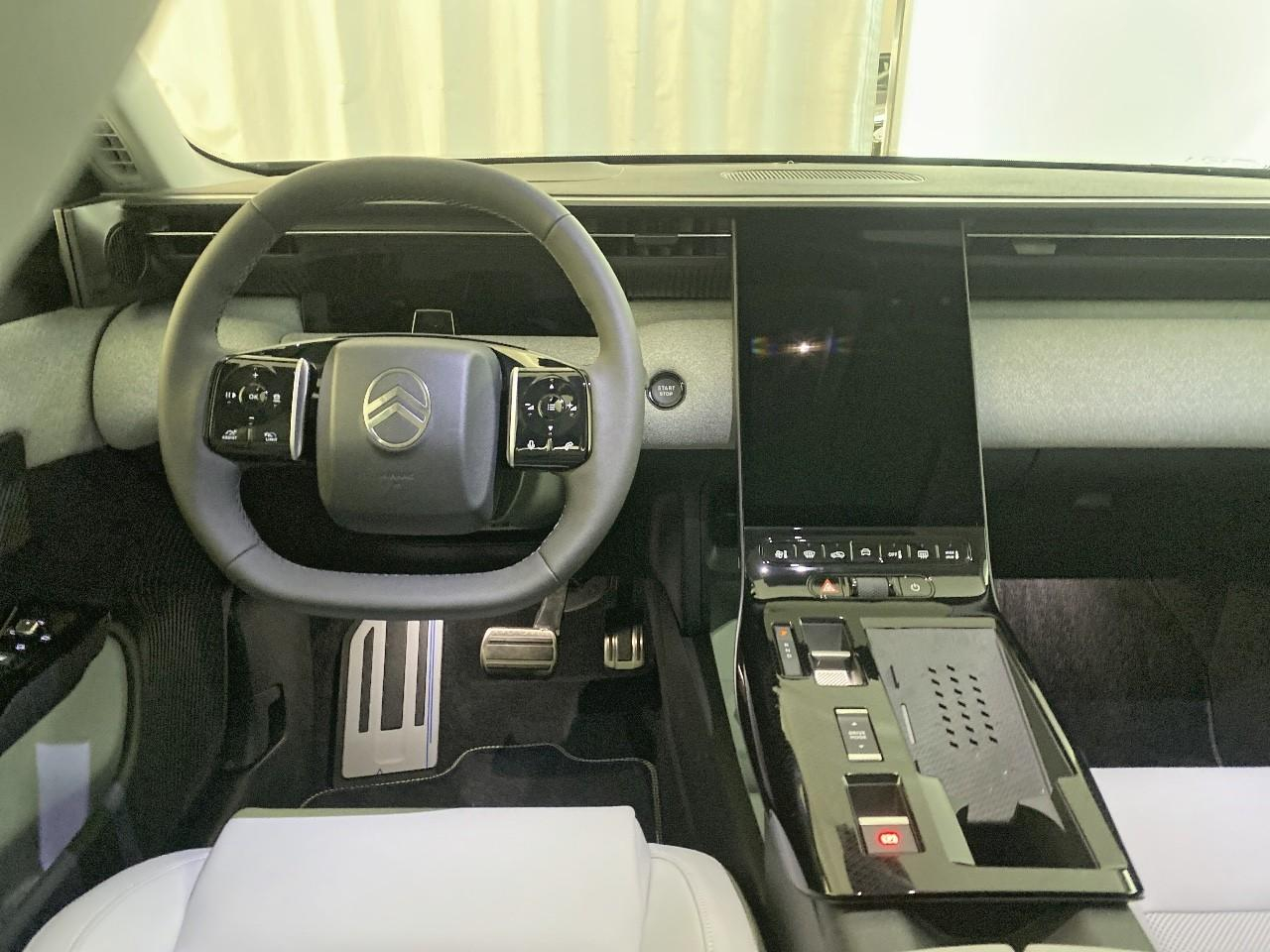 Citroën C5 Aircross e-c5 aircross 210 ch autonomie confort max — photo 8