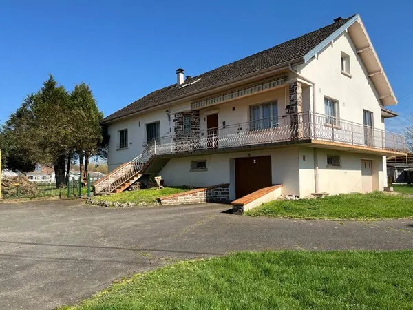 Maison 7 pièces 143 m²