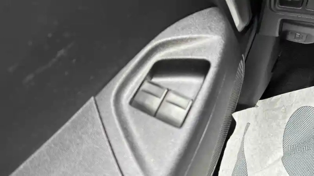 Citroën C1 puretech 82 — photo 29