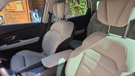 Renault Scenic 1.6 dCi 160 EDC6 - Edition One – 2016 – 138394 km – Diesel – Boîte Automatique — photo 28