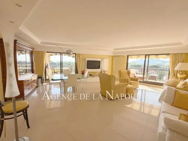 Appartement 4 pièces 105 m²