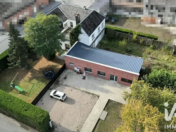 Maison 13 pièces 380 m²