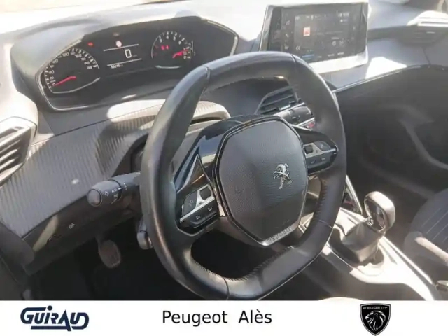 Peugeot 208 puretech 75 s&amp;s bvm5 — photo 8