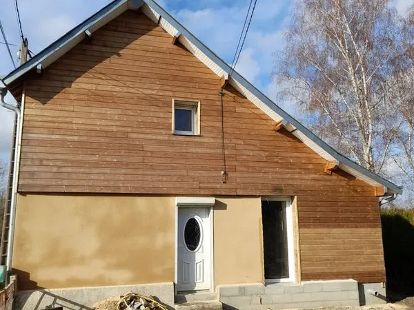 Maison trois chambres entièrement rénovée sur terrain clos à cinq minutes de Rethel
