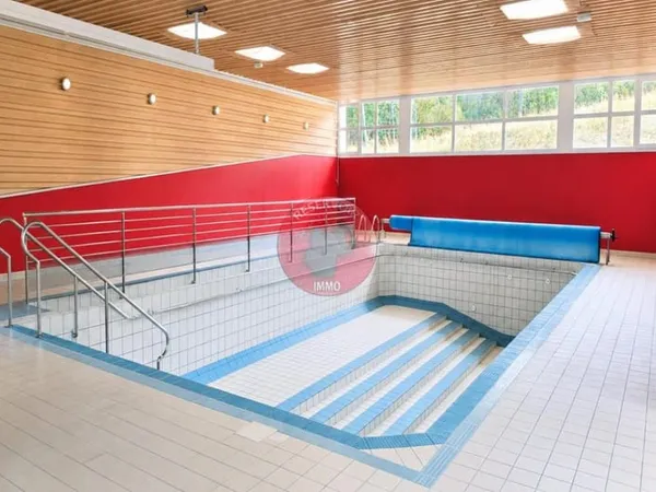 Bureau et espace de travail Vente Dijon 9p 687m² 950000€