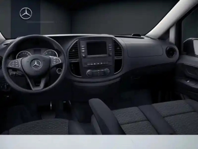 Mercedes Vito 116 cdi fourgon long l2 163ch — photo 11
