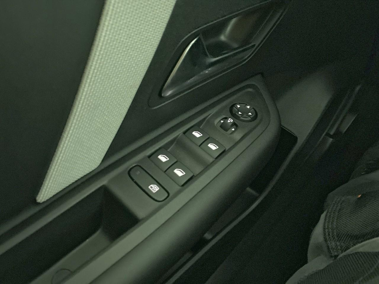Citroën C4 hybride 145 ch e-dcs6 max — photo 20