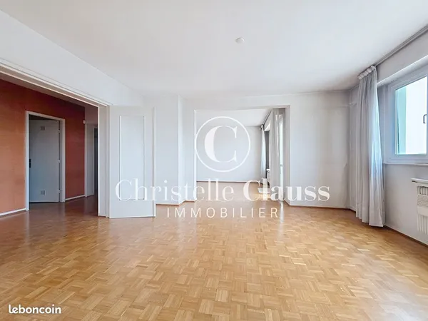 Appartement 5 pièces 130 m²