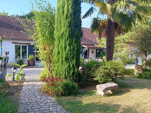 Maison 5 pièces 200 m²