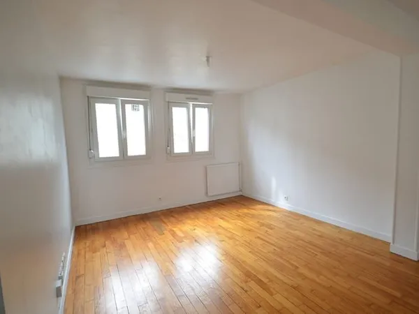 BREST - SAINT LUC - Appartement T2bis / T3 en bon état de 50m²