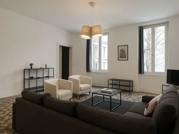Grand T3 Meublé Spacieux de 80 m² - 12 min à pied Gare Castelnaudary