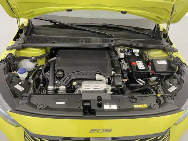 Peugeot 208 puretech 100 s&amp;s bvm6 — photo 53