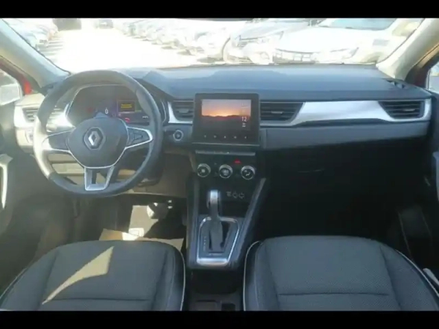 Renault Captur 1.6 e-tech hybride rechargeable 160ch techno — photo 9