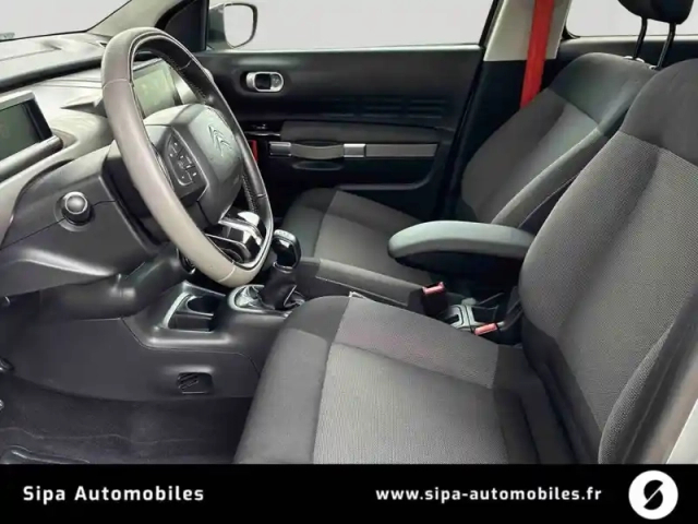 Citroën C4 cactus puretech 110 s&amp;s — photo 9