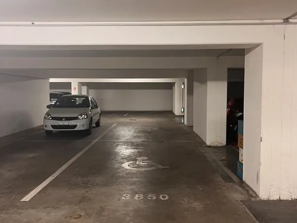 Place de parking sécurisée - Lyon 7e / Jean Jaurès