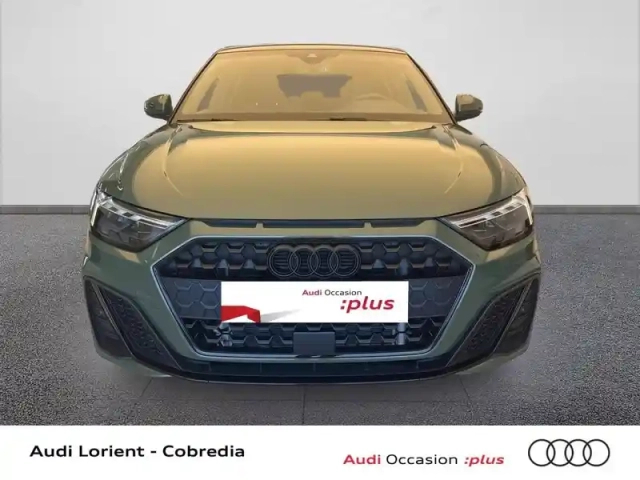 Audi A1 sportback 30 tfsi 116ch s line s tronic 7 — photo 2