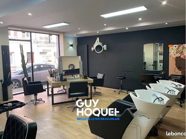 Fonds de commerce 56 m² BEAUJEU