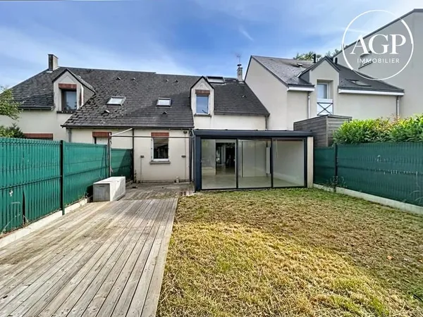 Maison Saint Denis En Val 4 pièce(s) 118 m2