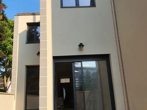 Maison - Les coteaux - 2 690 euros